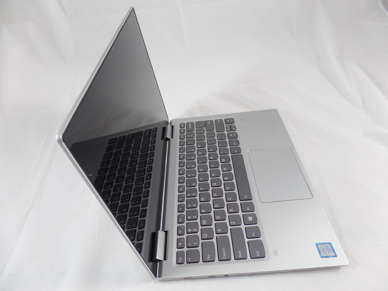 Lenovo 81CT0008US Yoga 730 2-in-1 13.3" Touch-Screen Laptop Intel Core i5 8GB Memory 256GB Solid State Drive Platinum LN