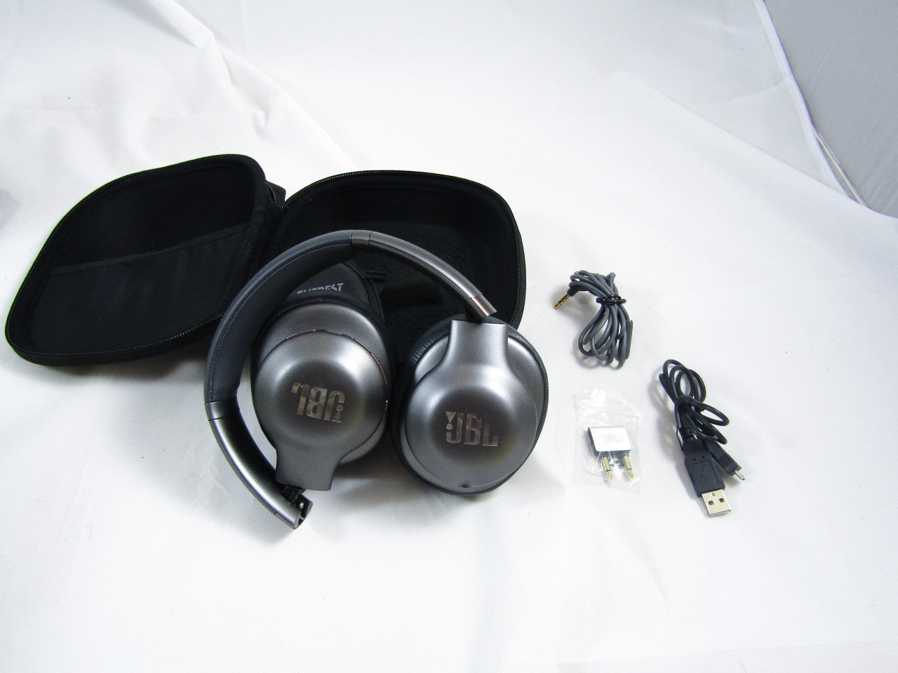 JBL Everest 750 Over-Ear Wireless Bluetooth Headphones (Gun Metal) VG