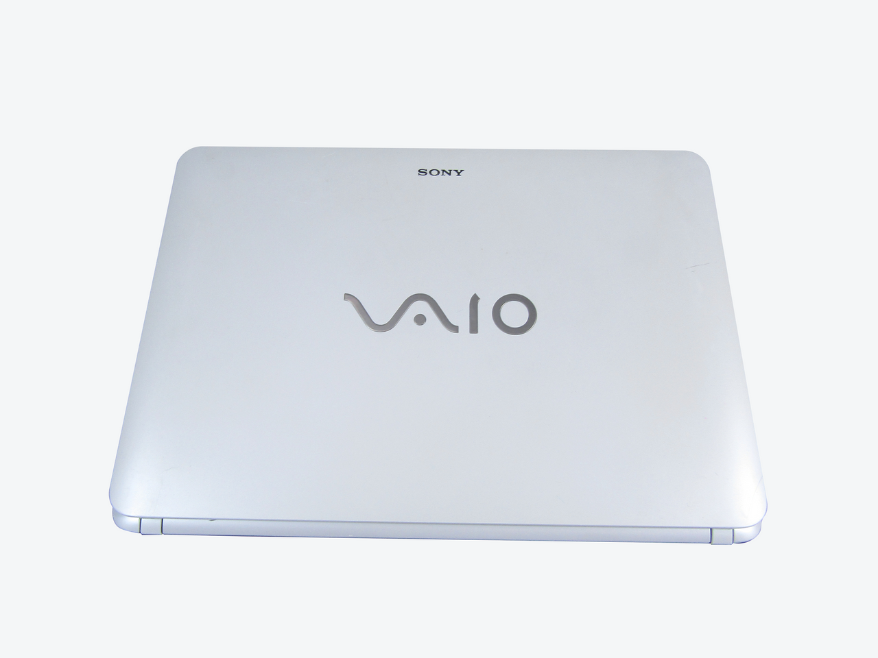 Sony VAIO SVF14325CXW 14" Touchscreen Laptop Intel i5 6GB Memory 750GB Hard Drive Windows 10 VG