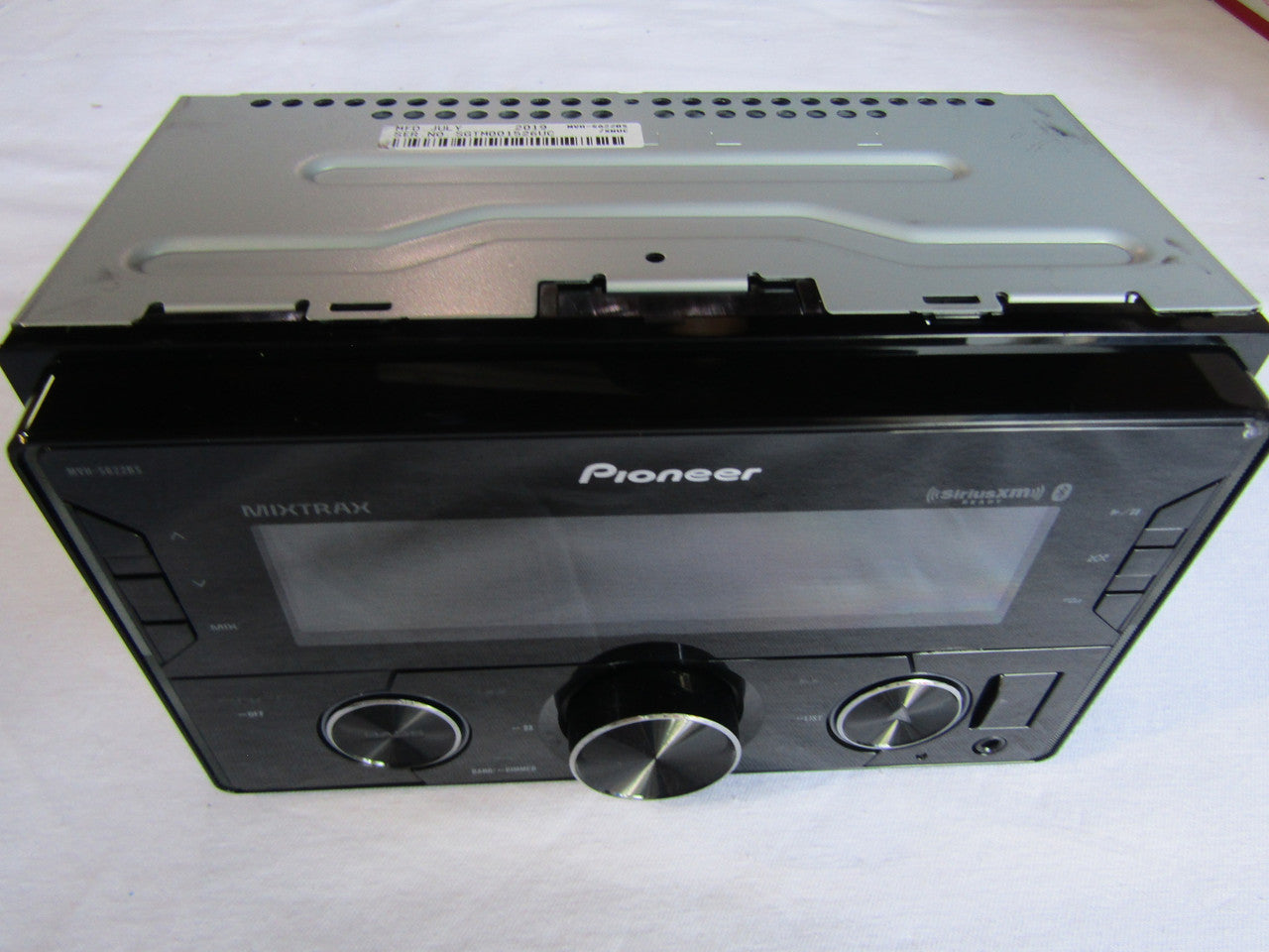 Pioneer MVH-S622BS Built-in Bluetooth In-Dash Digital Media Receiver Black VG