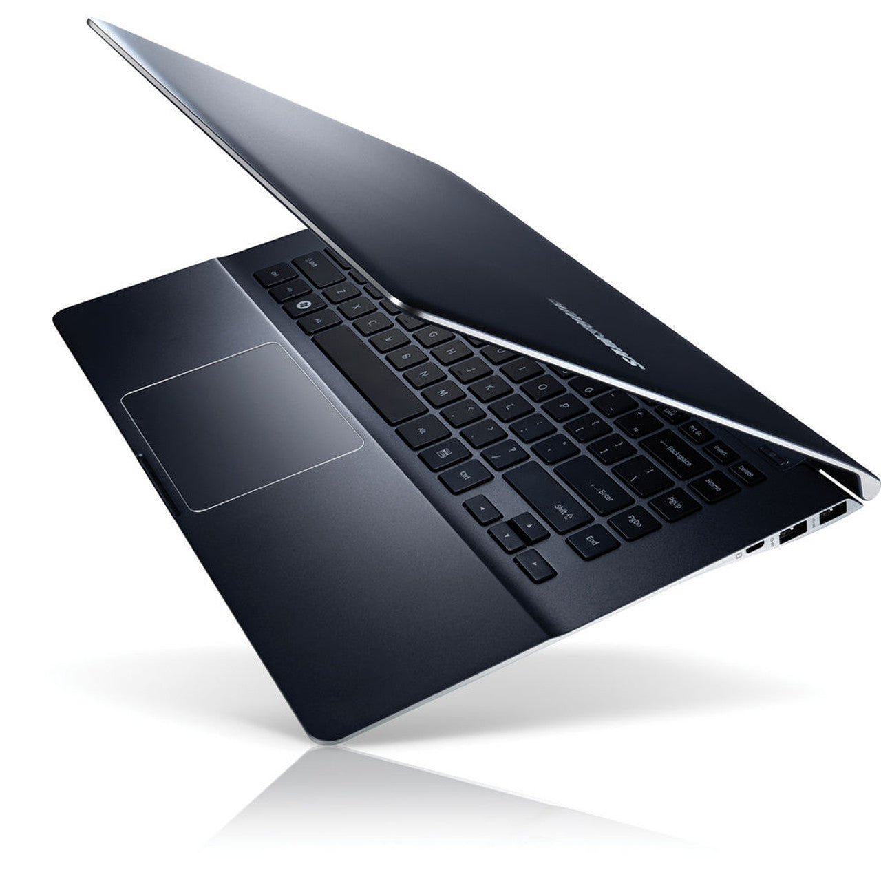 Samsung NP900X4C-A01US 15" Laptop Intel I5 1.7Ghz 8GB Memory 128GB SSD Windows 10 Pro VG