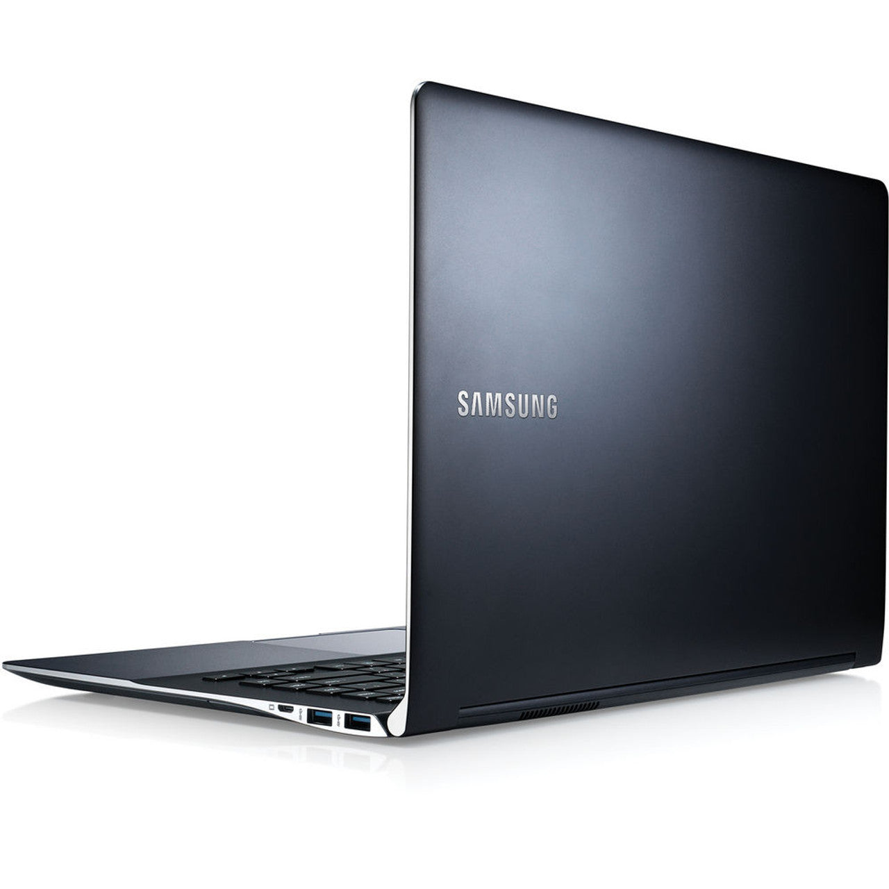 Samsung NP900X4C-A01US 15" Laptop Intel I5 1.7Ghz 8GB Memory 128GB SSD Windows 10 Pro VG