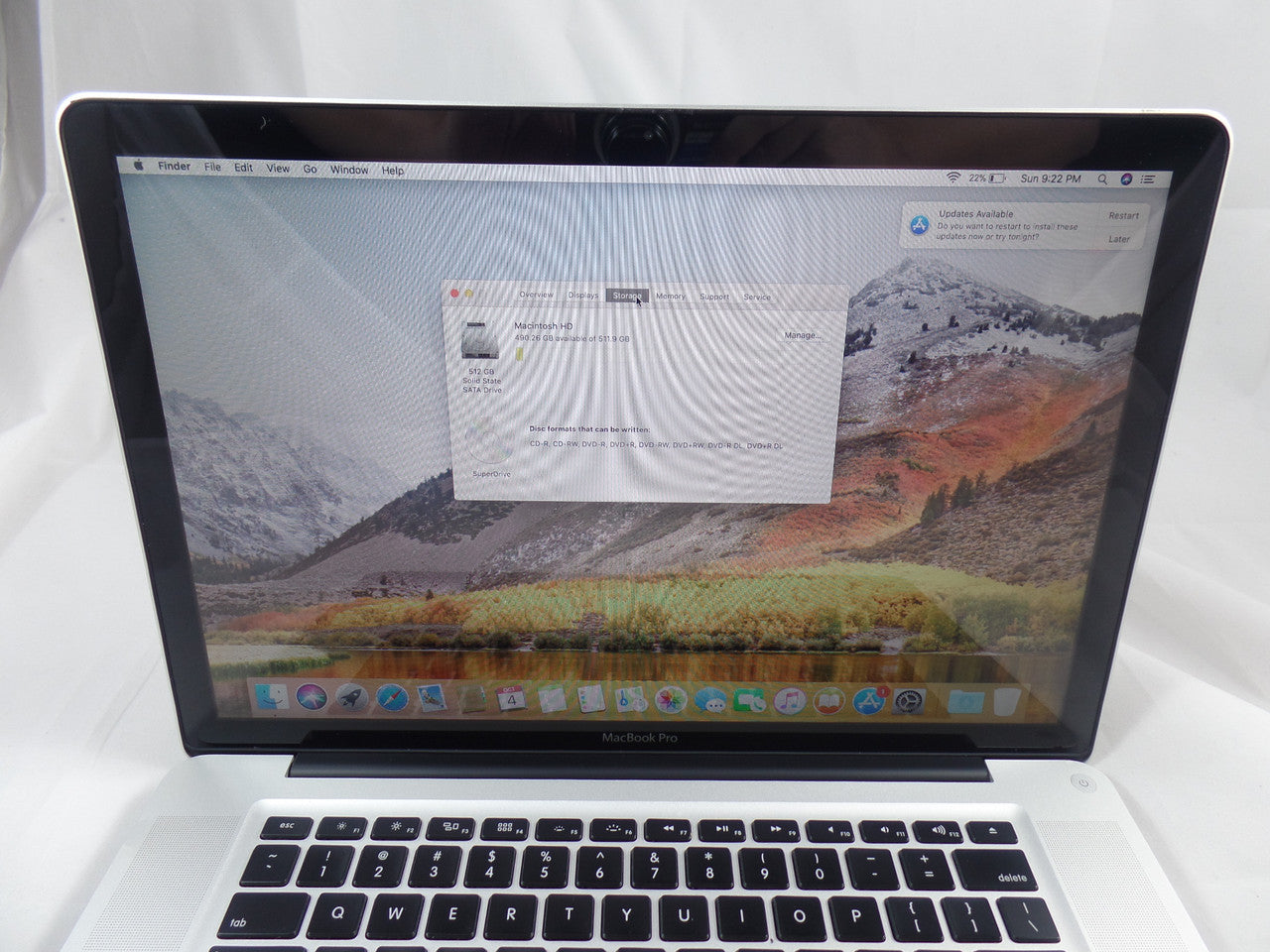 Apple MacBook Pro MC723LL/A 15.4” Laptop Intel i7 2.2GHz 16GB Memory 512GB SSD MacOS 10.13, High Sierra VG