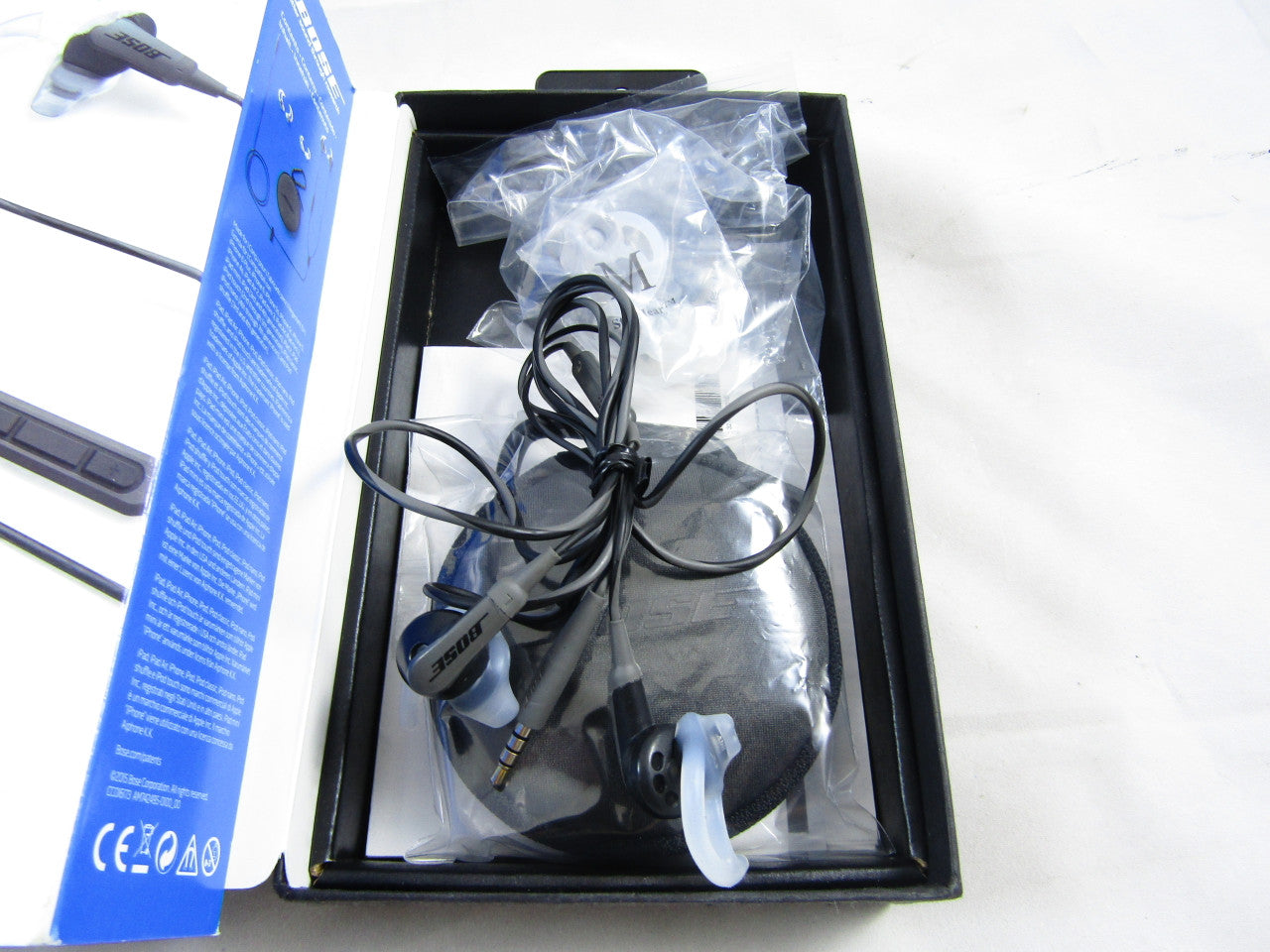 Bose SoundSport, In-Ear Sports Headphones for Apple devices, (Water and Sweat Resistant Headphones), Charcoal VG