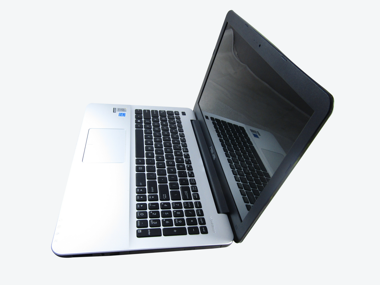 Asus X555LA-HI71105L 15.6'' Laptop Intel Core i7,6GB Memory 1TB Hard Drive DVD Drive Webcam Windows 10 Black Silver VG