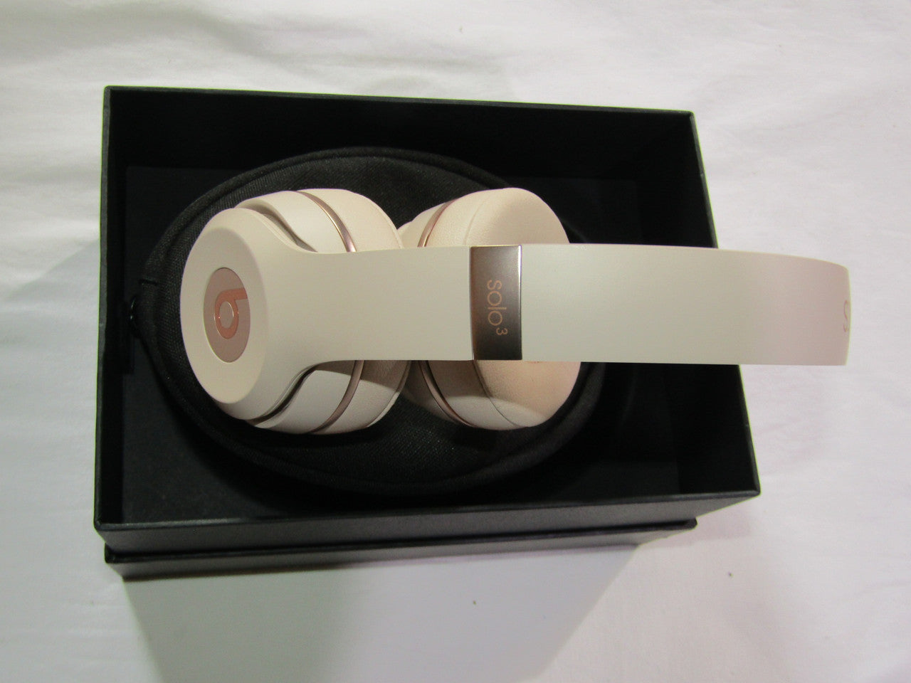 Beats Solo3 Wireless On-Ear Headphones - Matte Gold LN