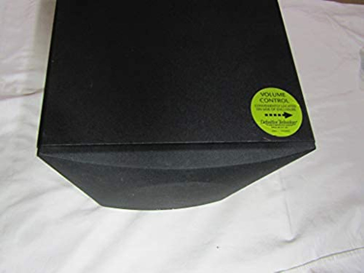Definitive Technology ProSub 800 - High Output Compact 300W Powered Subwoofer | Heart-thumping Sound for Home Theater System | (Single, Black) VG