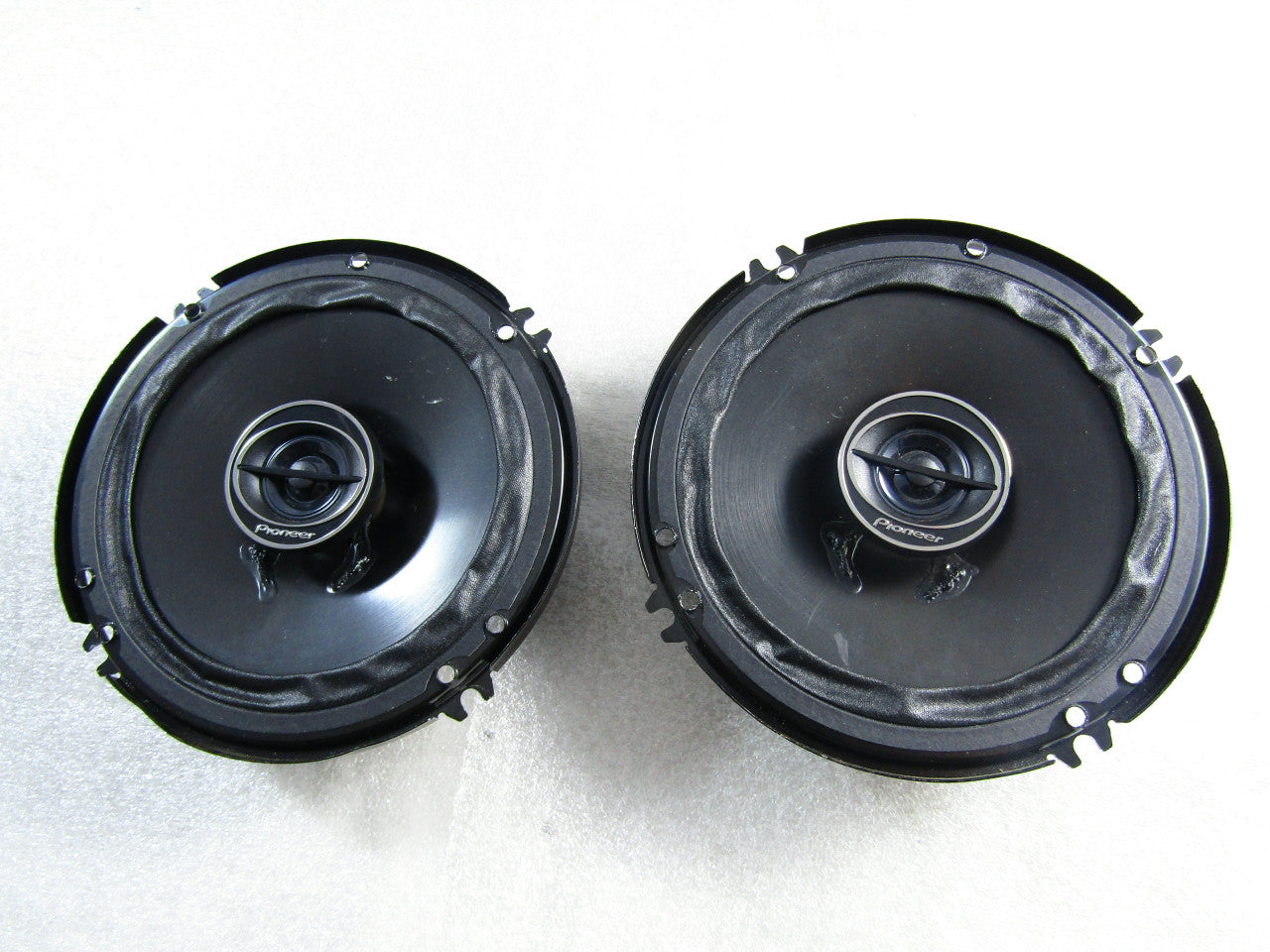Pioneer TS-G1645R 250W 6.5" 2-Way G-Series Coaxial Car Speakers Pair Black VG