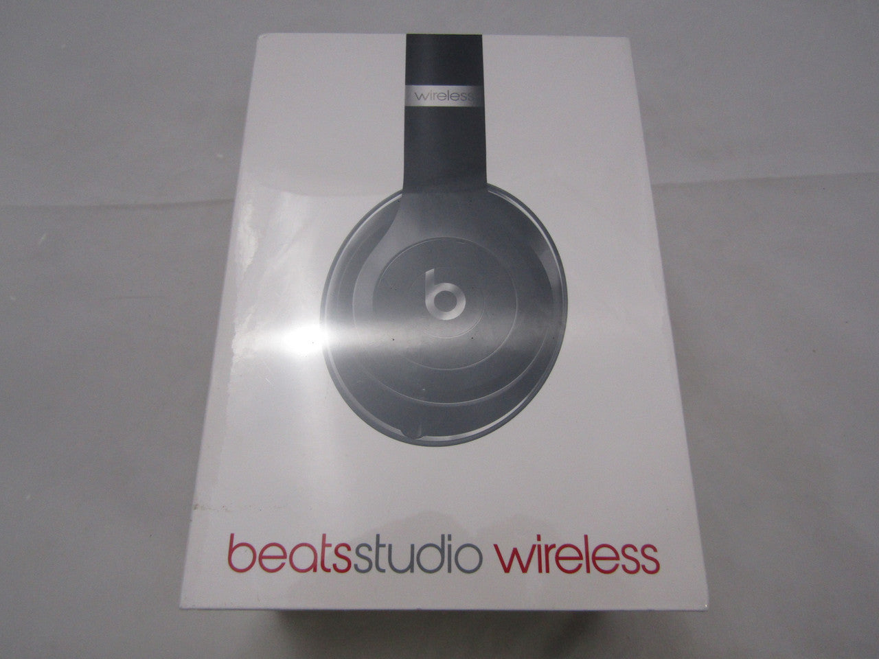 Beats Studio 2.0 Wireless Over-Ear Noise Reduction Headphones - Gloss Black MP1F2LL/A