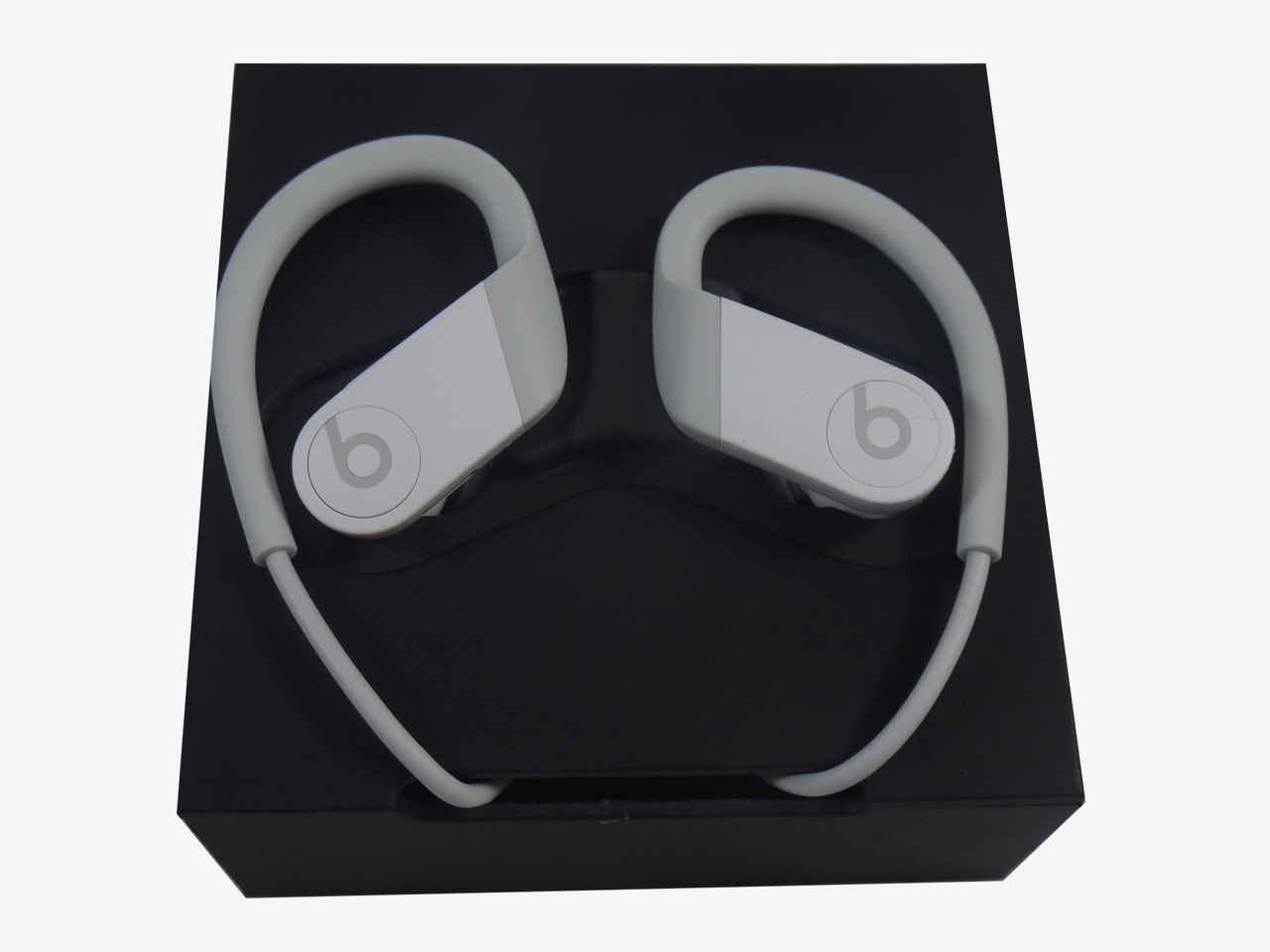 Beats by Dr. Dre - Powerbeats High-Performance Wireless Earphones - White MWNW2LL/A LN