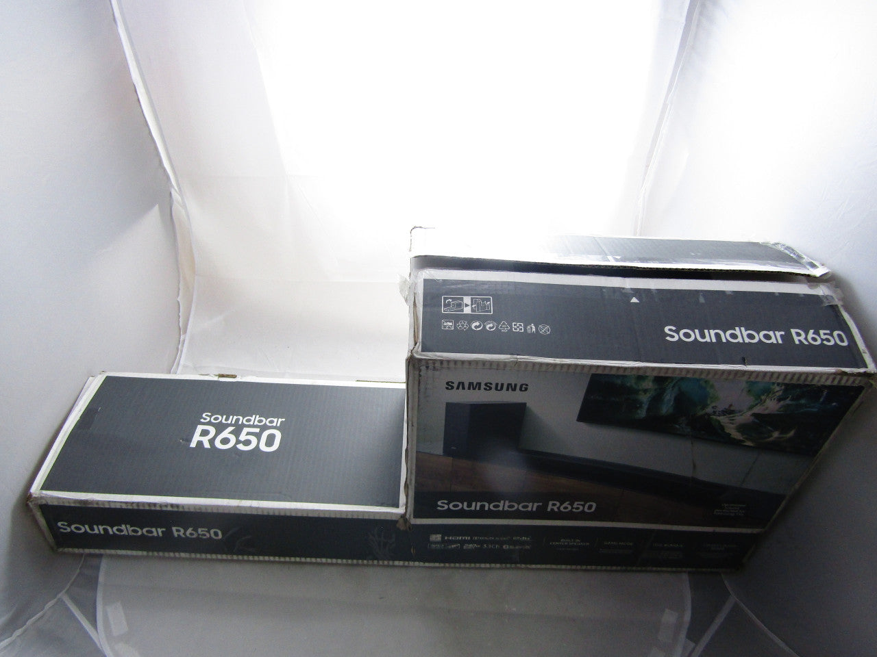 Samsung 3.1 Soundbar HW-R650 with Wireless Subwoofer, Bluetooth Compatible, Smart Sound Mode, Game Mode, 340-Watts LN