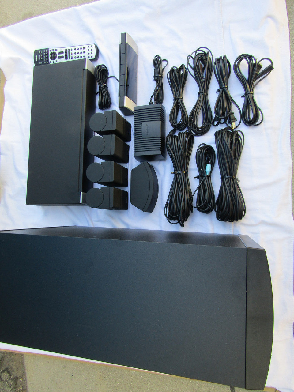 Bose Lifestyle V30 Home Theater System - Black VG