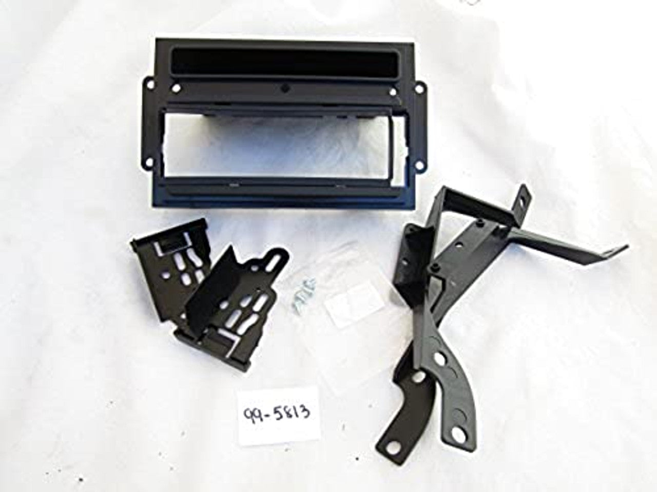 Metra 99-5813 Single DIN Installation Kit for 2007-2009 Lincoln Navigator/MKX Vehicles (Black)