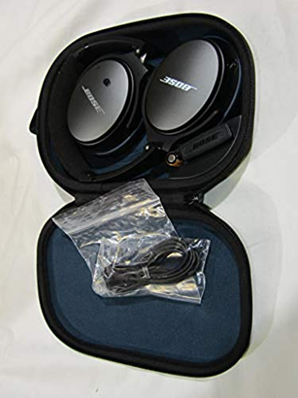 Bose QuietComfort 25 Acoustic Noise Cancelling Headphones for Apple devices - Black VG
