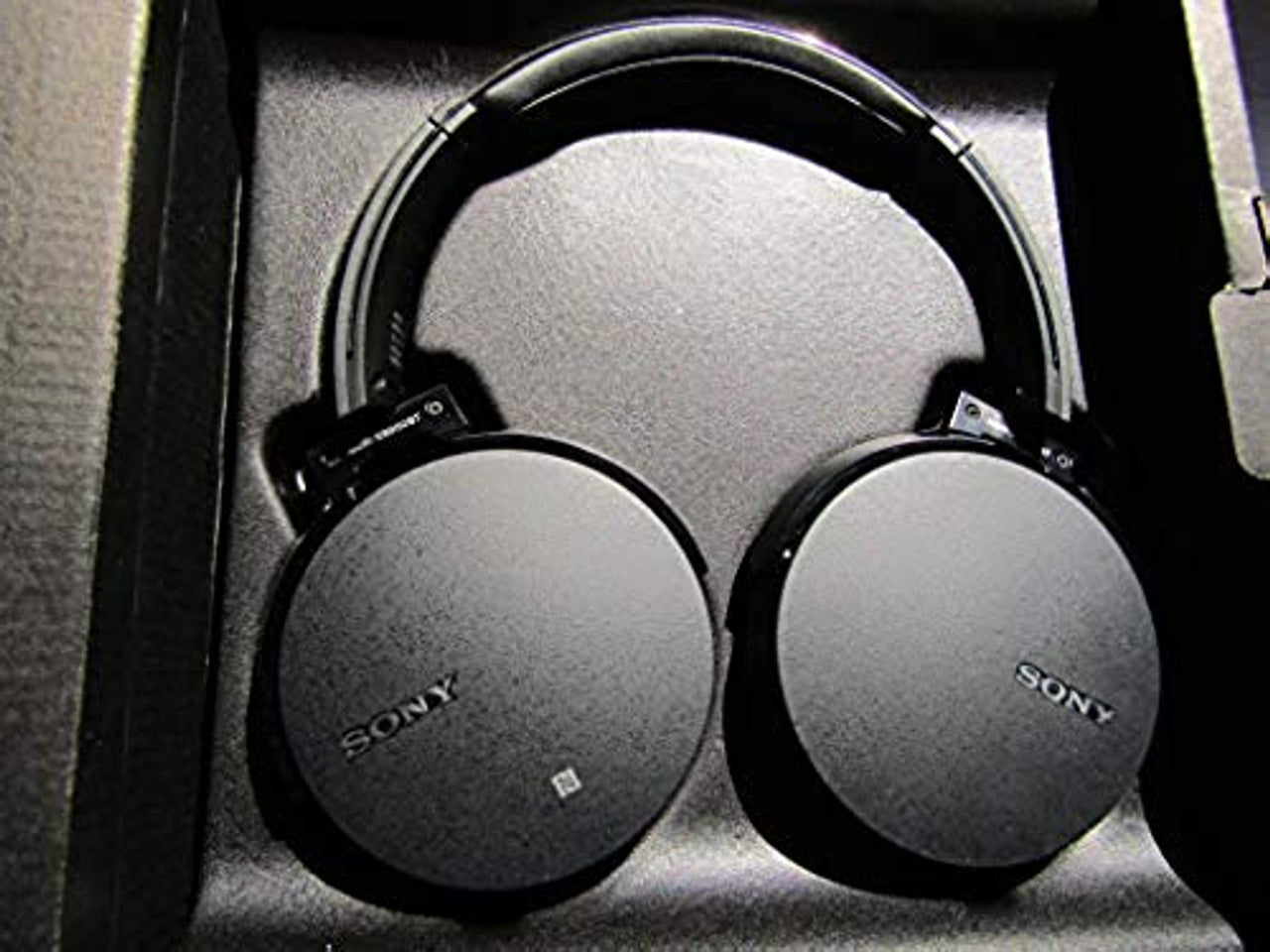 Sony XB950B1 Extra Bass Wireless Headphones with App Control, Black LN