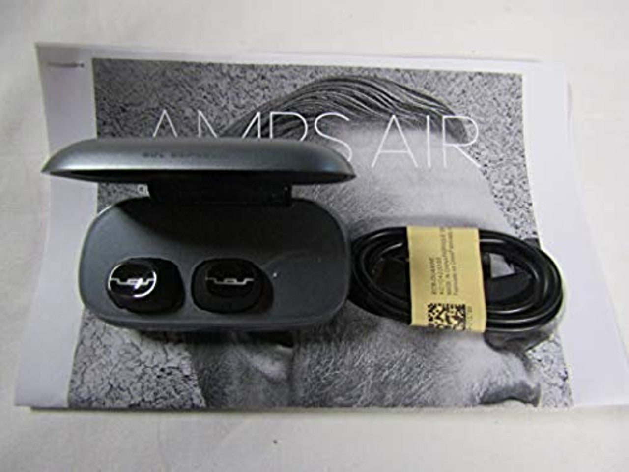 Sol Republic Truly Wireless Amps Air, Gold/Black (SOL-EP1190BK)
