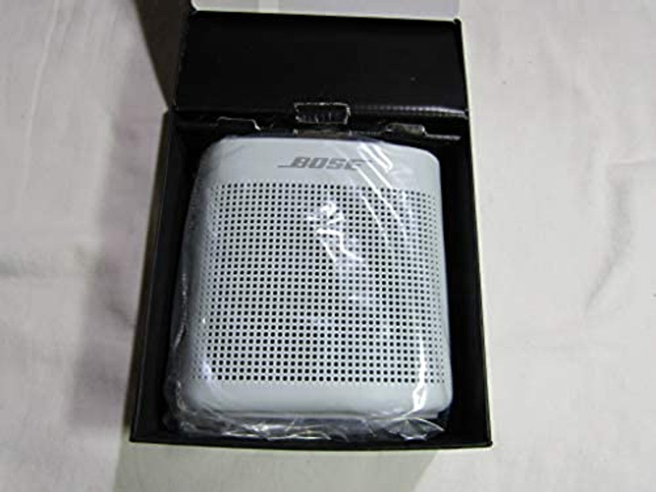 Bose SoundLink Color Bluetooth Speaker II - Polar White LN
