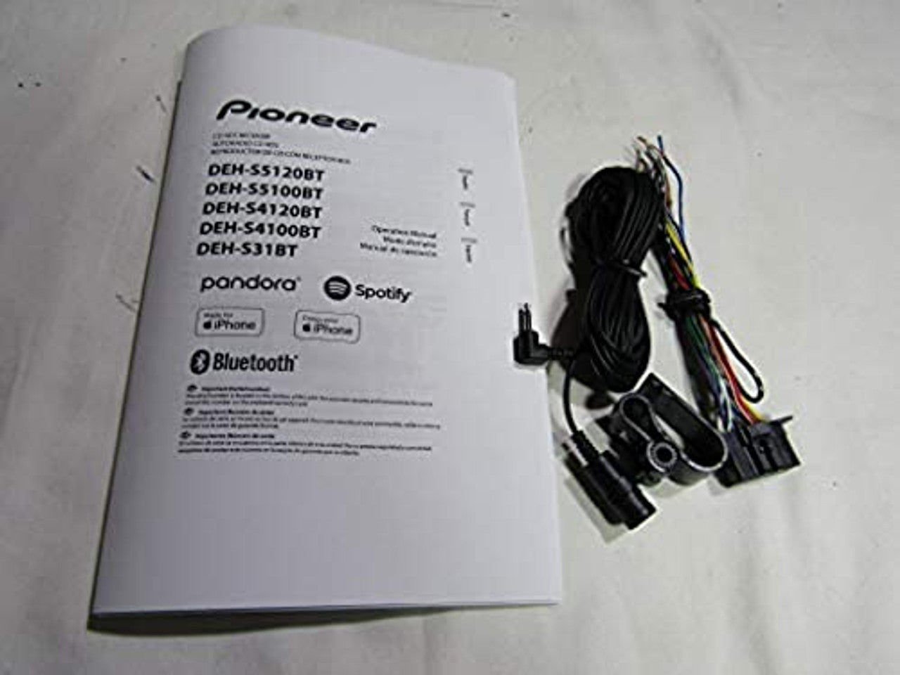 Pioneer DEH-S4120BT CD Player with Bluetooth VG