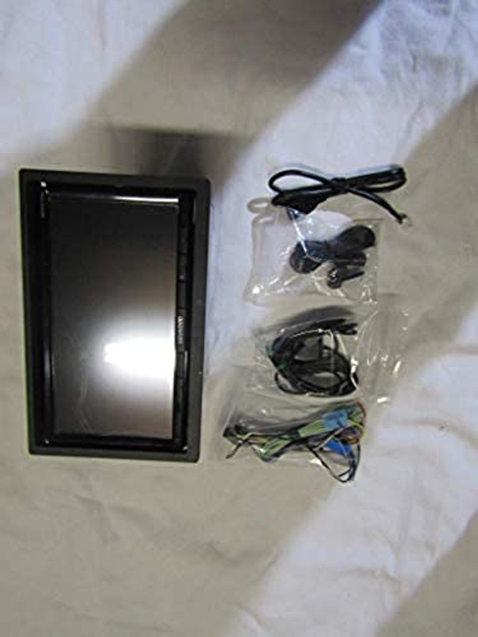 Kenwood DDX9703S 2-DIN in-Dash DVD/CD/AM/FM Car Stereo w/ 6.95" Touch Screen VG2