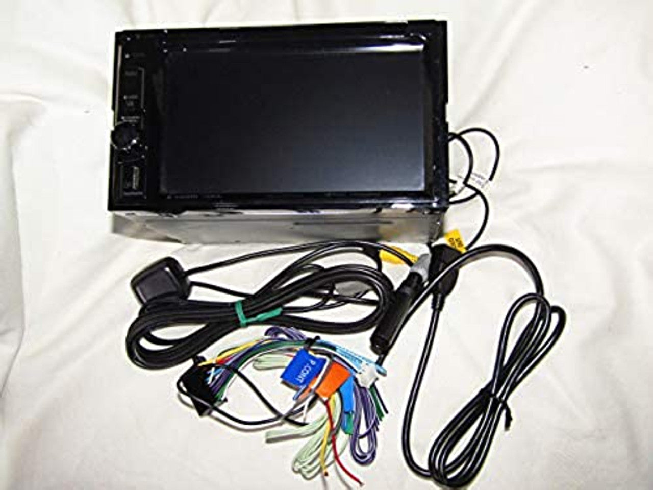 Kenwood DNX573S Double DIN DVD Bluetooth Navigation Receiver VG