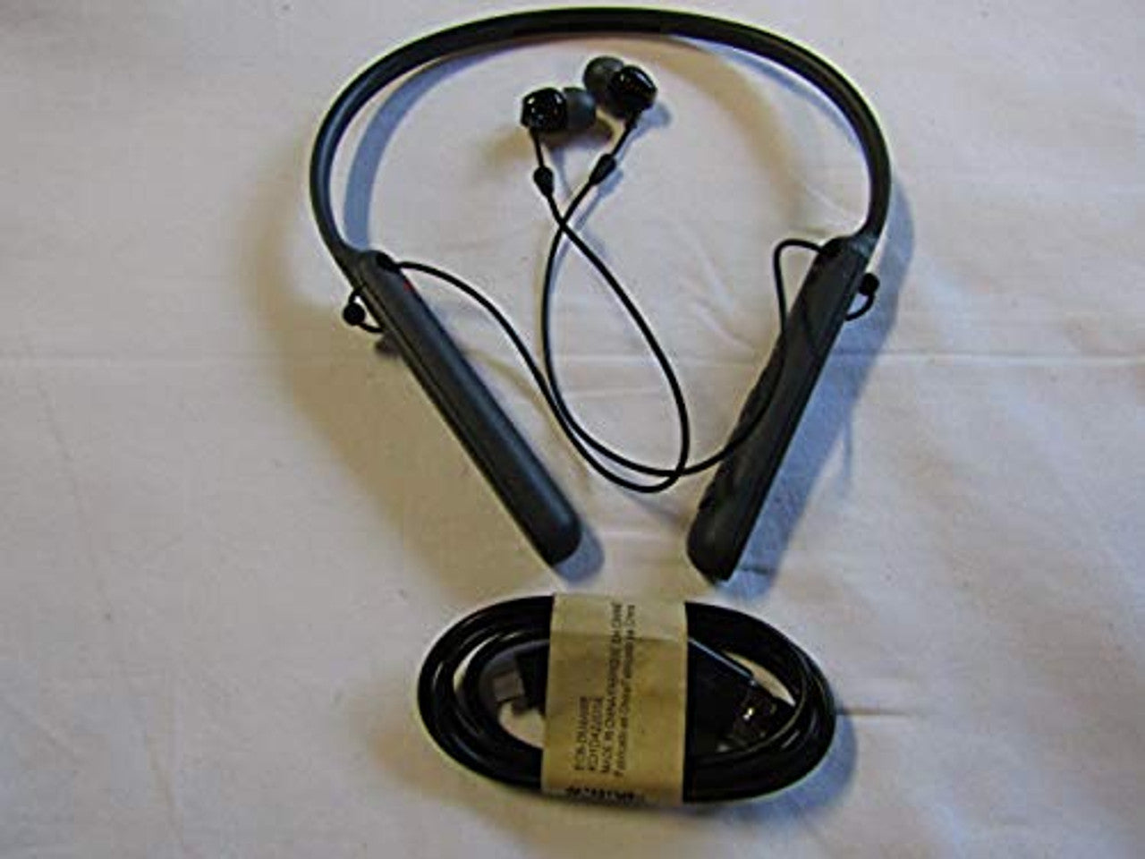 Sony - C400 Wireless Behind-Neck In Ear Headphone Black (WIC400/B) VG