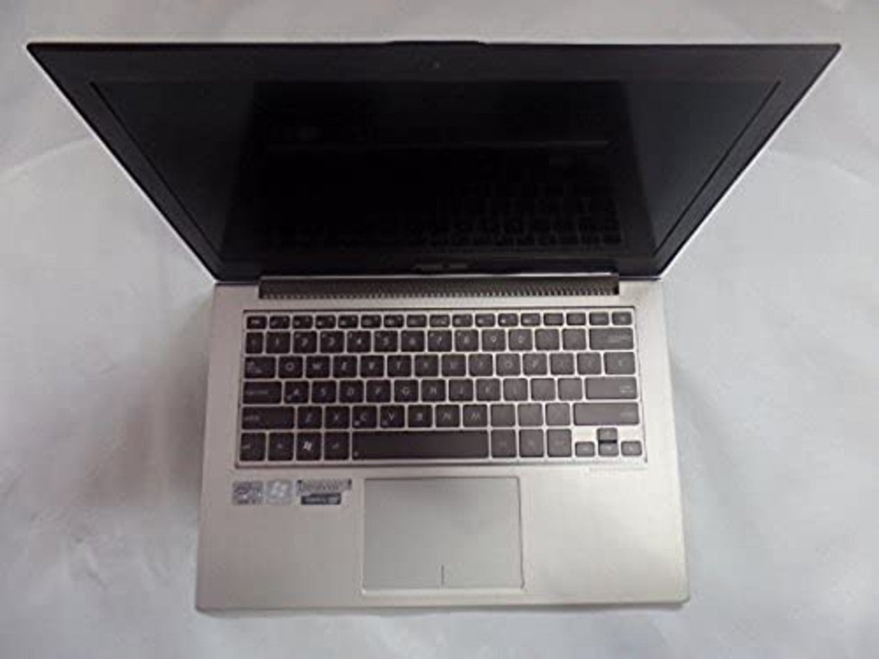 Asus Zenbook UX31A-DH71 Ultrabook-  13.3" Full HD Display, Intel Dual-Core Processor i7-3517u 1.9GHz, 4GB Memory, 256G SSD, Windows 8 LN