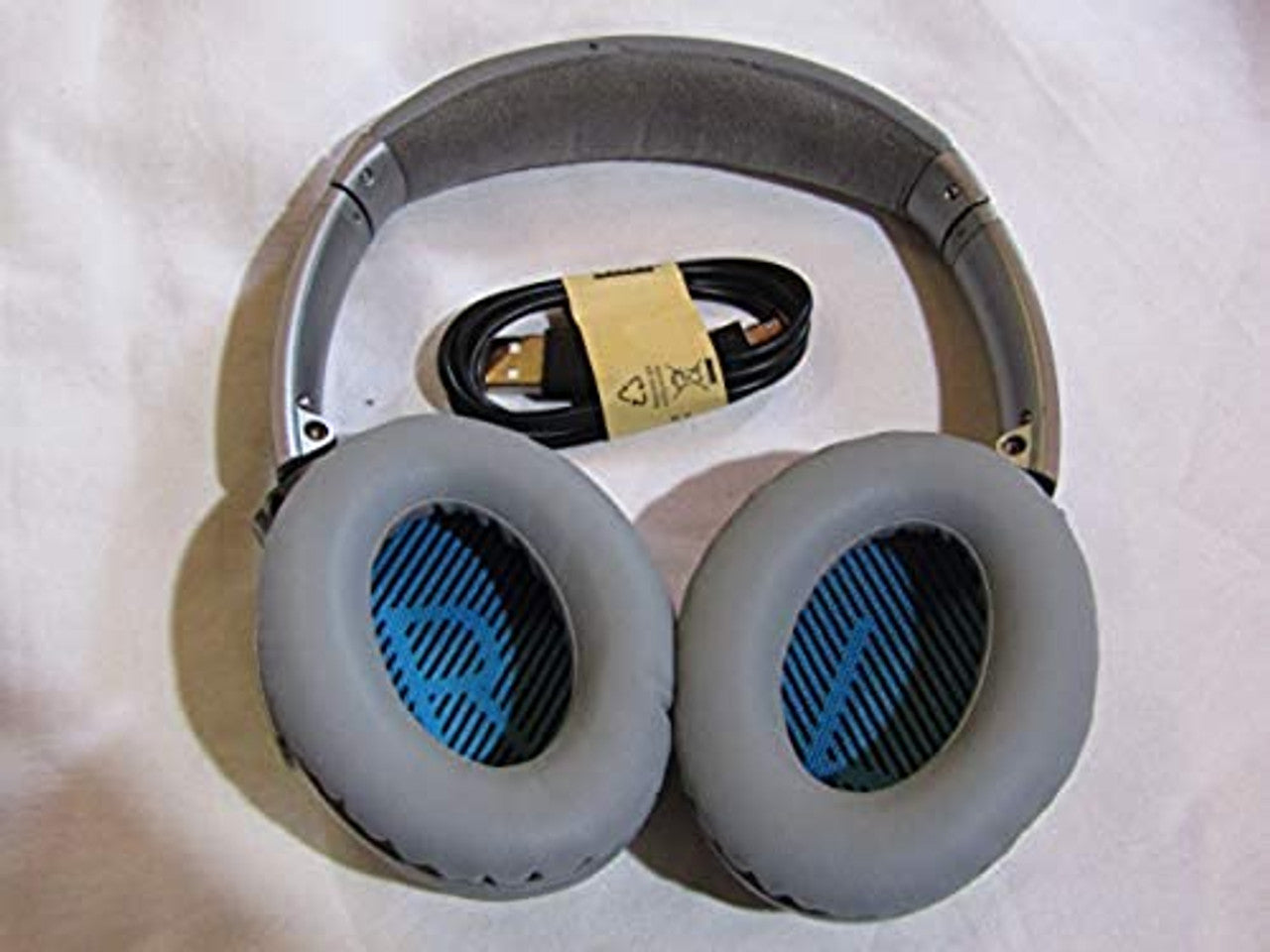 Bose QuietComfort 35 (Series I) Wireless Headphones, Noise Cancelling - Silver VG