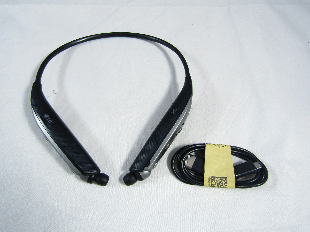 LG Tone Ultra HBS-820 Bluetooth Wireless Stereo Headset - Black AC