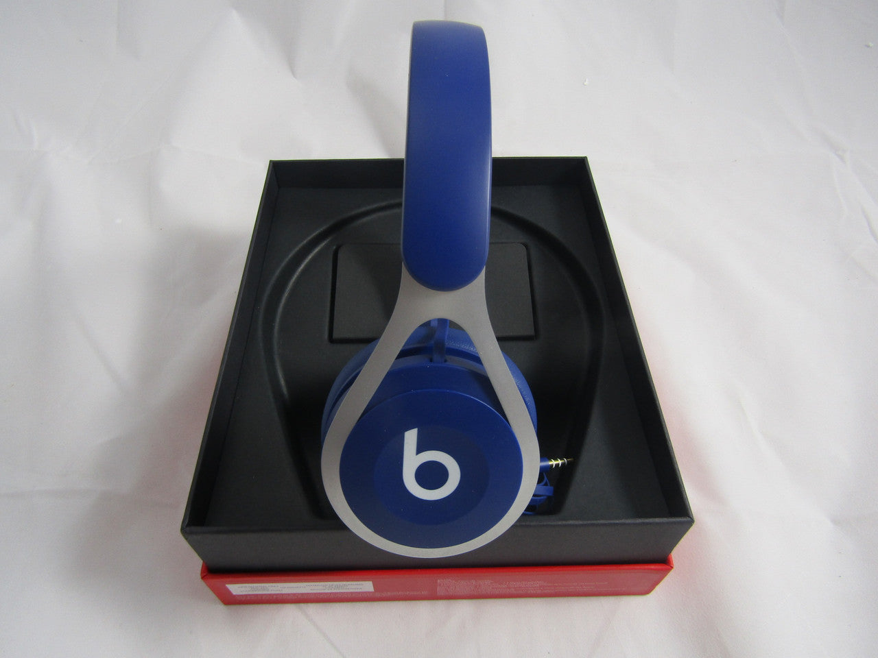 Beats EP Wired On-Ear Headphone - Blue LN