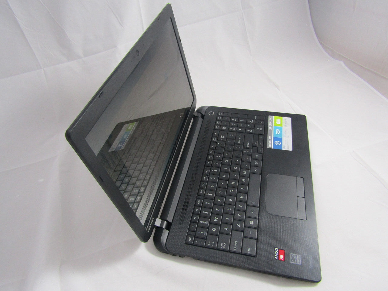 Toshiba Satellite 15.6" Laptop AMD A6-Series 4GB Memory 750GB Hard Drive Jet Black C55D-B5219 VG