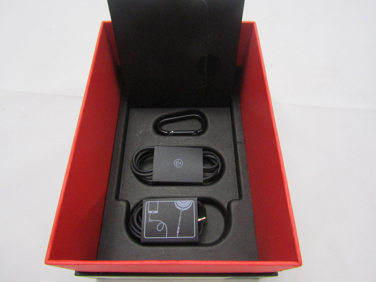 Beats Solo3 Wireless On-Ear Headphones Gloss Black MNEN2LL/A VG