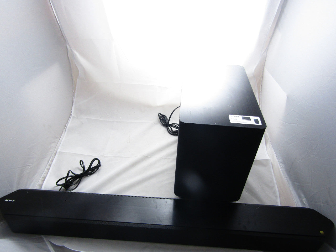 Sony HTST9 7.1 Sound Bar with Wireless Subwoofer and HDMI cable