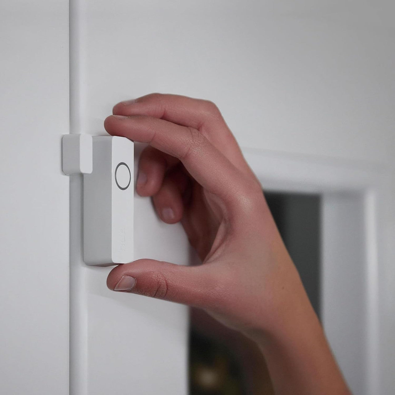Philips Hue Secure Smart Contact Sensor, White - 1 Pack