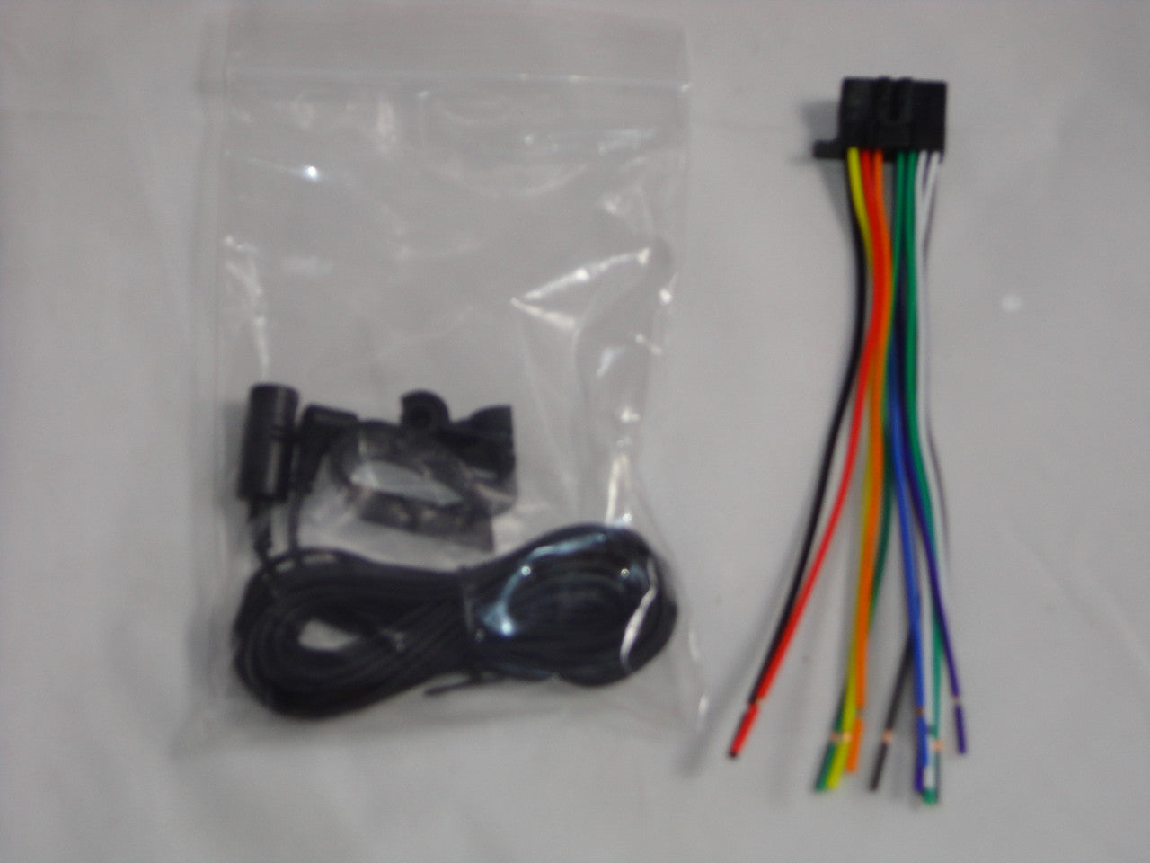 Pioneer DEH-X6700BT CD Built-In Bluetooth Apple iPod Ready In-Dash Receiver VG