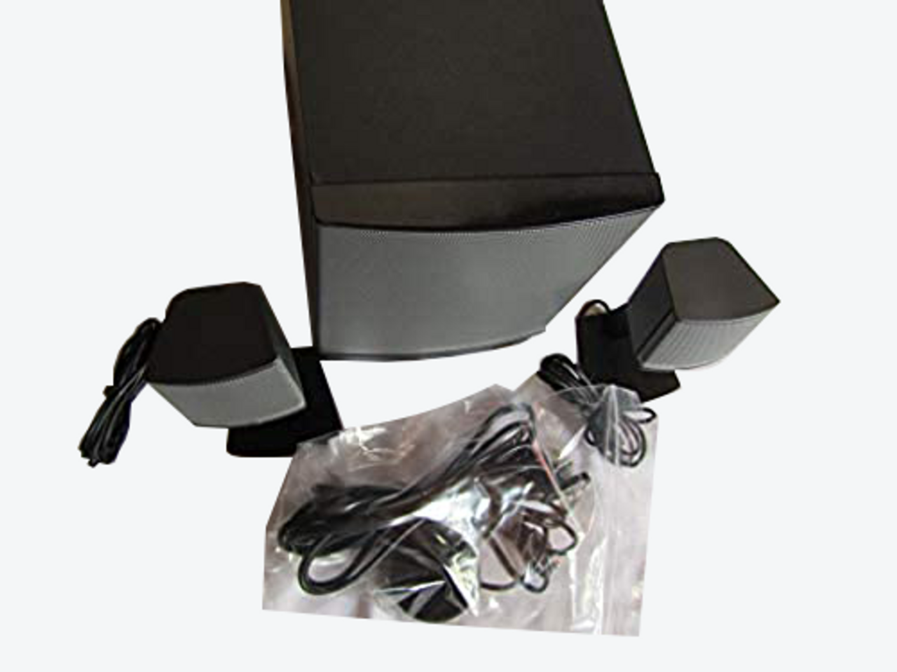 Bose Companion 3 Series II multimedia speaker system (Graphite/Silver) VG