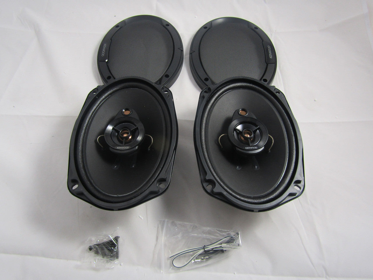 Kenwood KFC-6966R Road Series 6" x 9" 3-Way Car Speakers LN