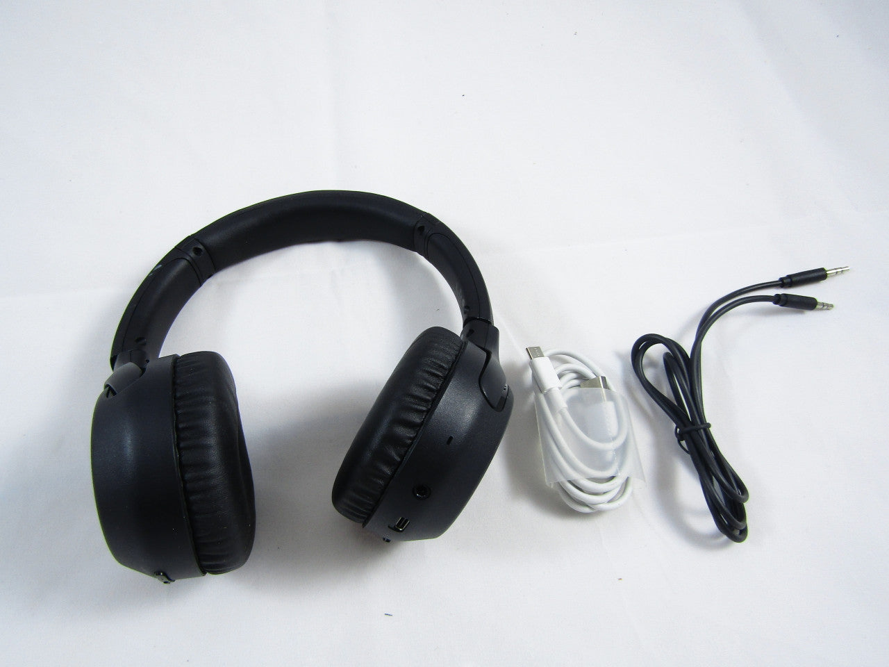 Sony WHXB700 Wireless Extra Bass Bluetooth Headset/Headphones with mic for Phone Call and Alexa Voice Control, Black VG