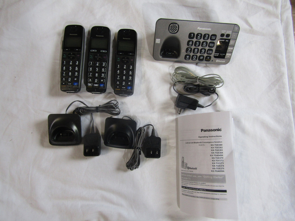Panasonic KX-TGE273S Link2Cell Bluetooth Enabled Phone with Answering Machine & 3 Cordless Handsets G