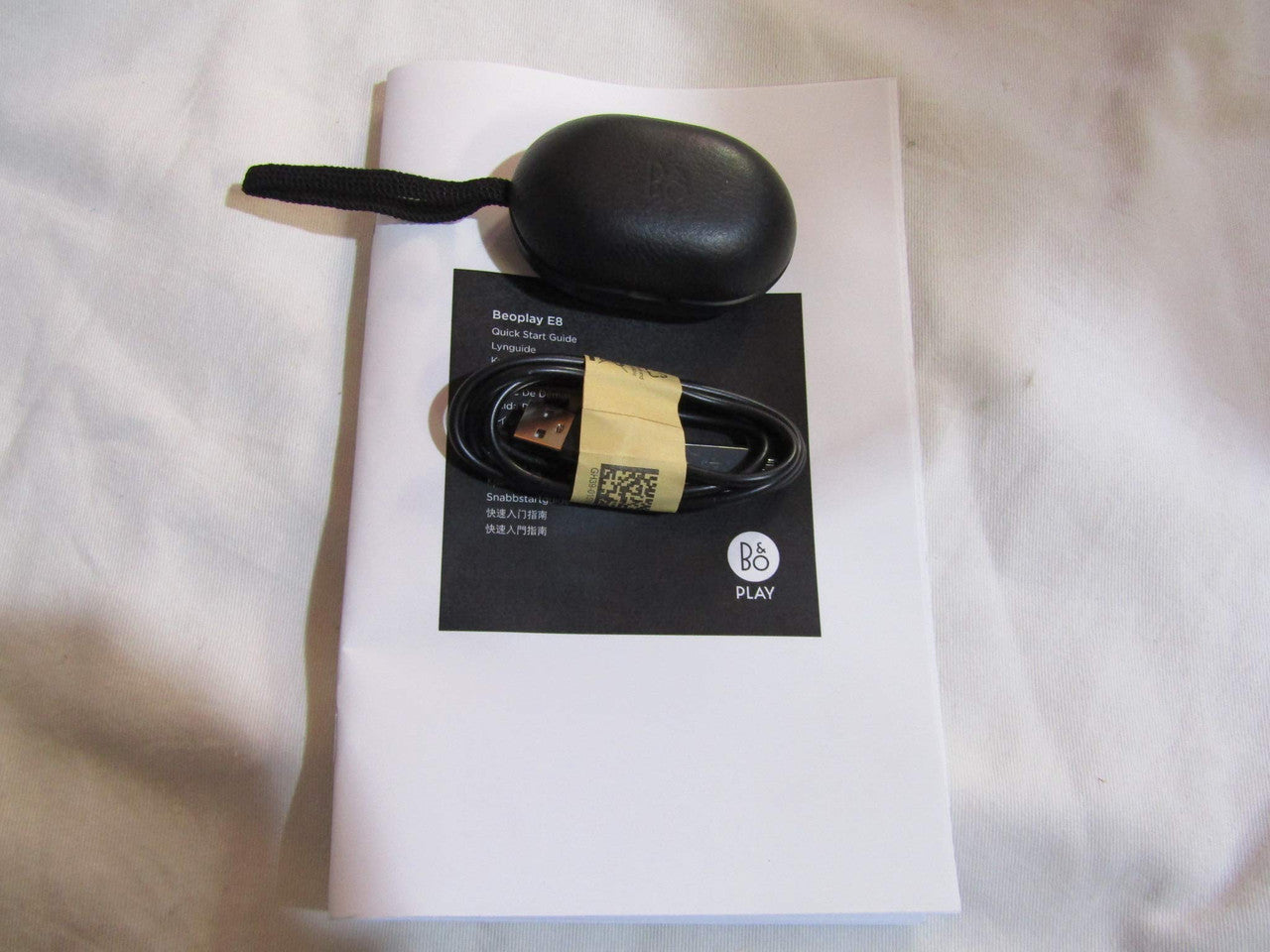 Bang & Olufsen Beoplay E8 2.0 True Wireless Earphones Qi Charging, Black - 1646100