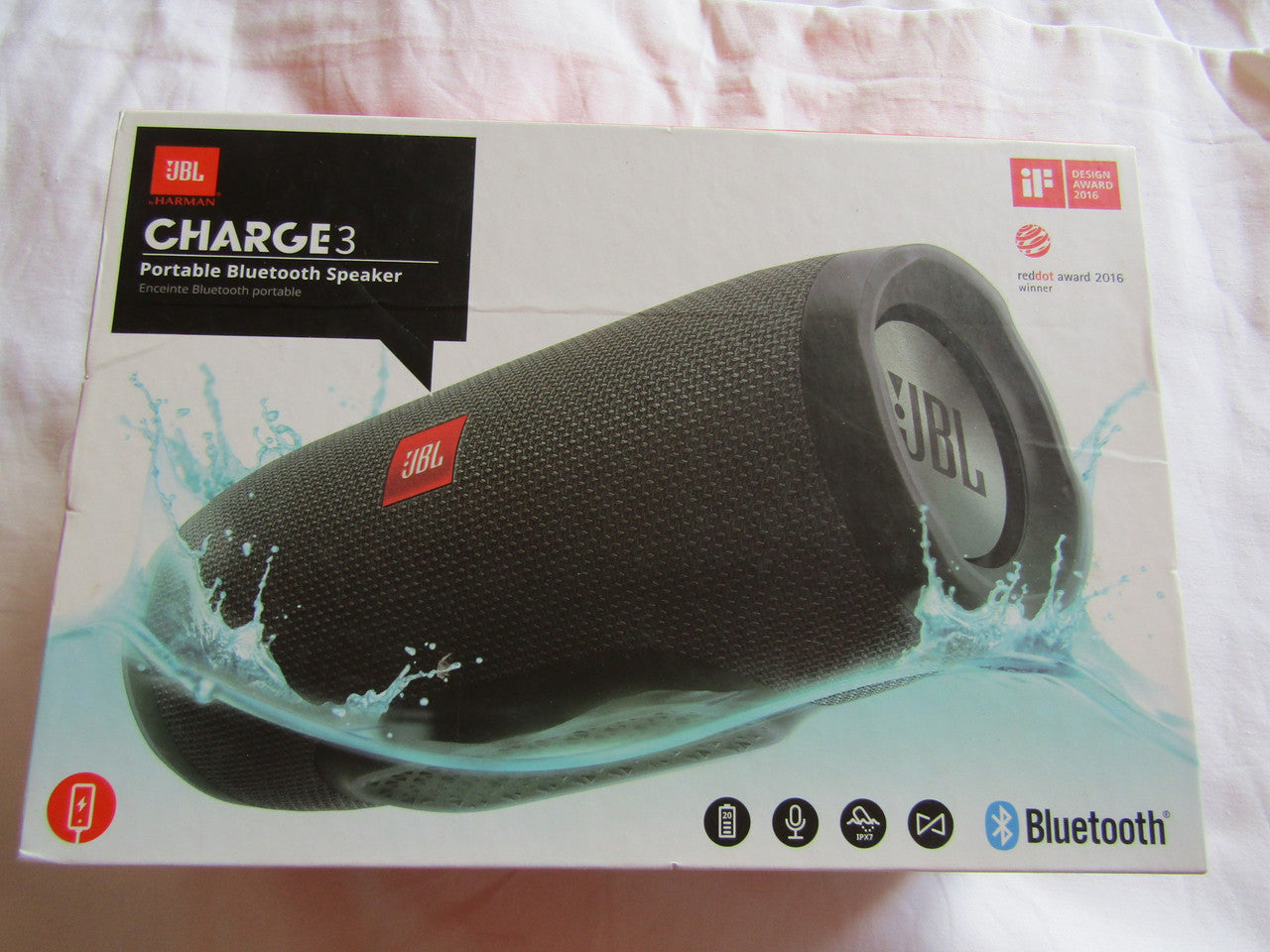 JBL Charge 3 JBLCHARGE3BLKAM Waterproof Portable Bluetooth Speaker (Black) LN
