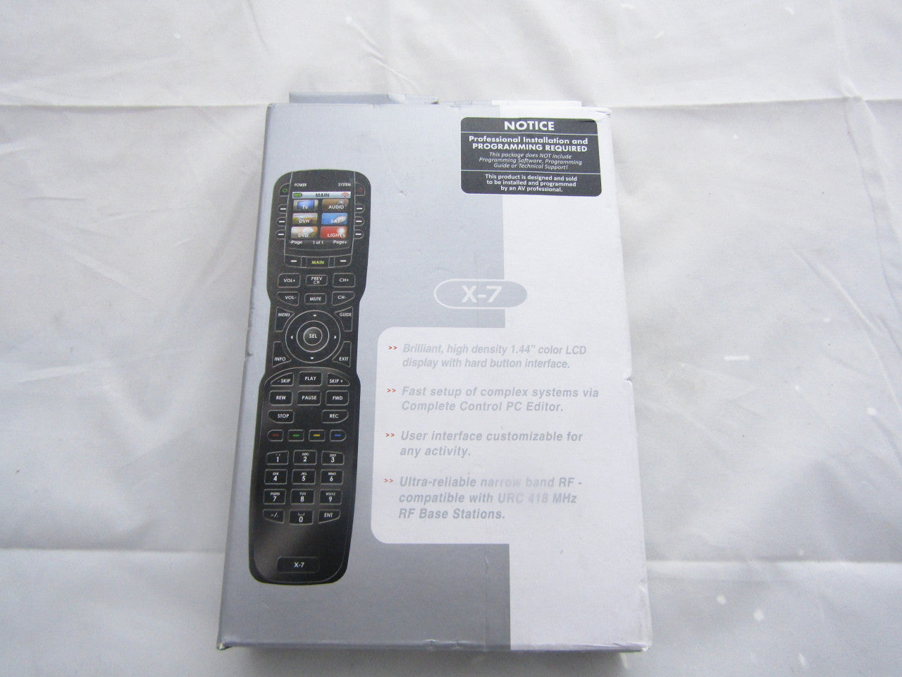 URC Universal X-7 Remote Control - 48-Device Universal Remote LN