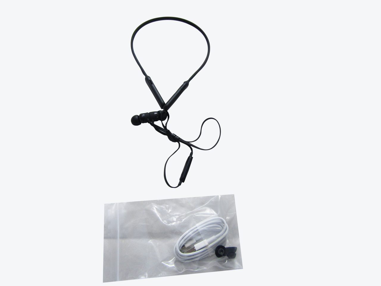 BeatsX Wireless Earphones - Apple W1 Headphone Chip, Class 1 Bluetooth, 8 Hours Of Listening Time - Black VG