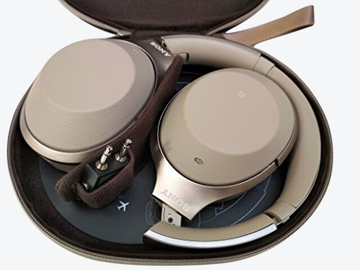 Sony Noise Cancelling Headphones WH1000XM2: Over Ear Wireless Bluetooth Headphones with Microphone - Hi Res Audio and Active Sound Cancellation - Gold VG