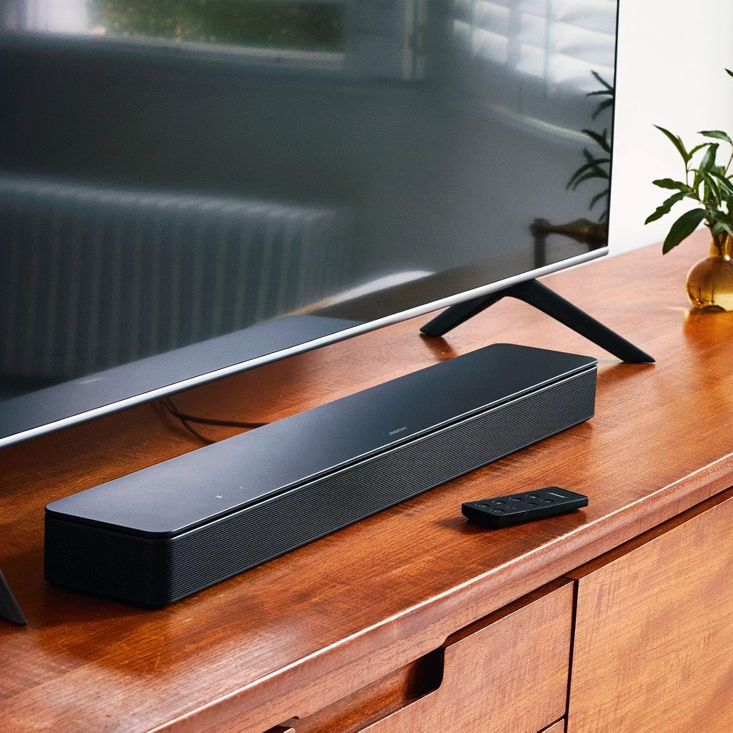 Bose Smart Soundbar 300 with Alexa, Bluetooth, Wi-Fi and AirPlay 2 – Black