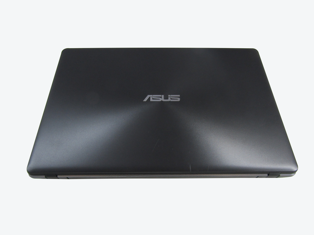 ASUS X550JF-MS71 15.6" Laptop  NVIDIA GeForce 930M 8GB 1 TB HDD Windos 8 VG