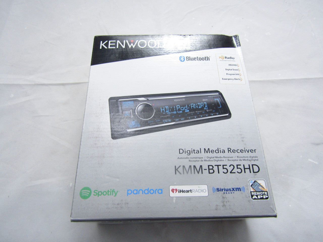 Kenwood KMM-BT525HD in-Dash Digital Media Receiver with Bluetooth & HD Radio LN