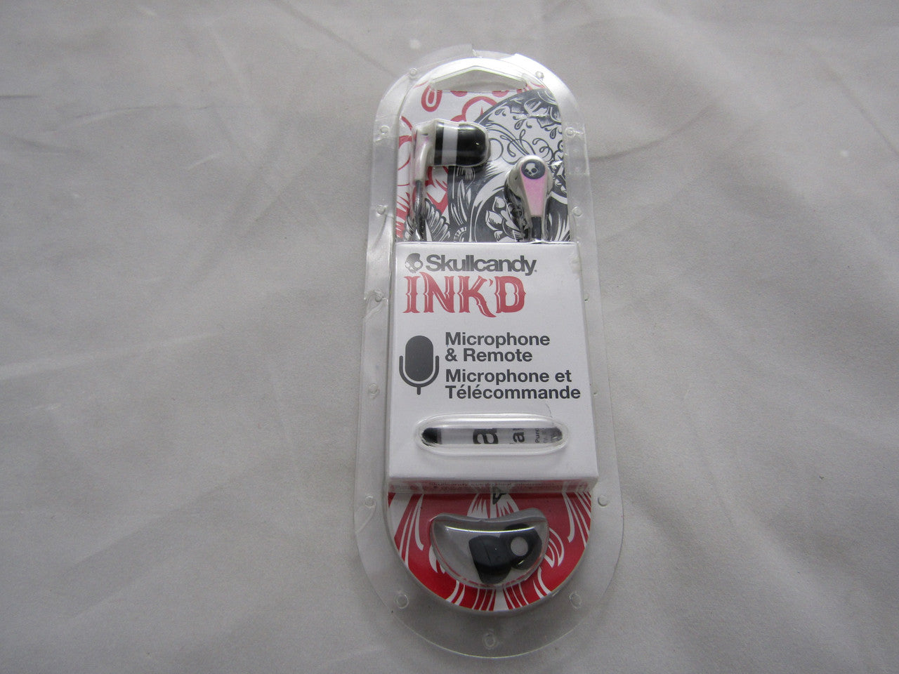 Skullcandy S2IKFY-074 Ink'd 2.0 Earbud Headphones with Mic (White/Black) VG