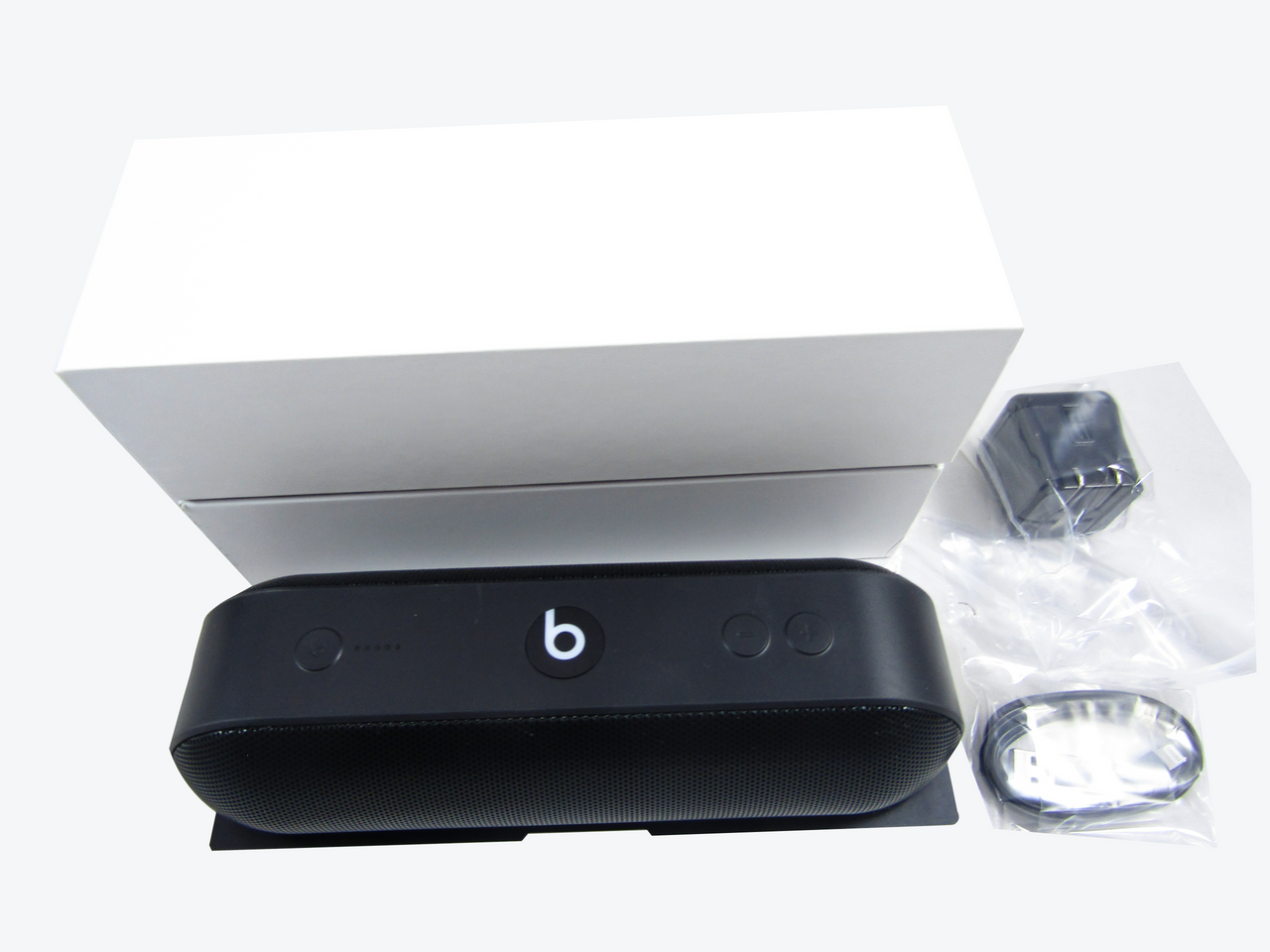 Beats by Dr. Dre Beats Pill+ Portable Bluetooth Speaker Black VG