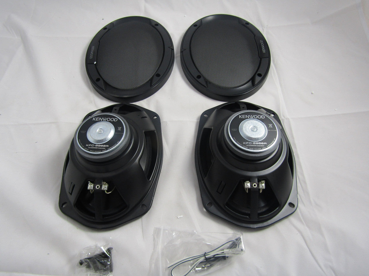 Kenwood KFC-6966R Road Series 6" x 9" 3-Way Car Speakers LN