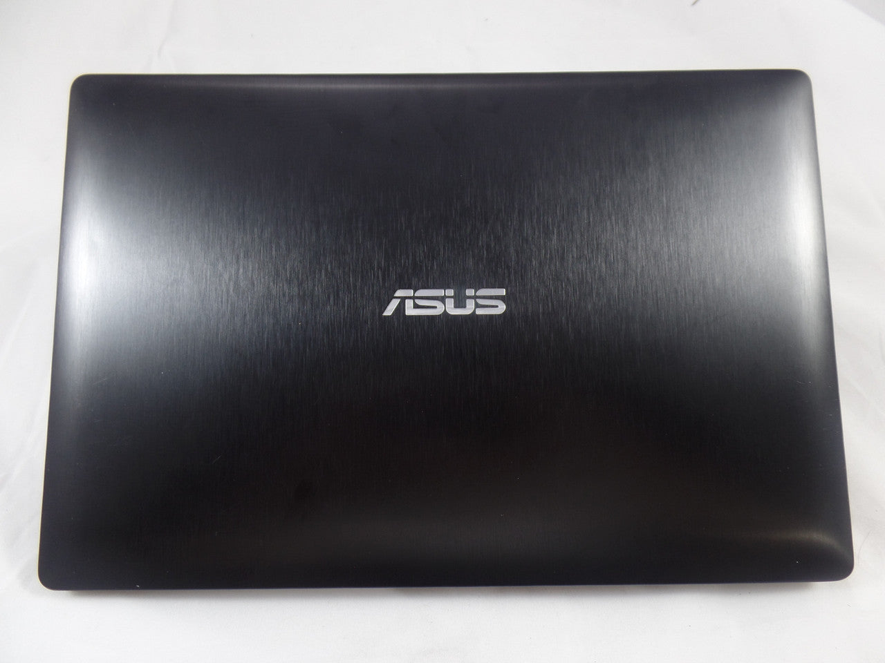 ASUS Q550LF-BBI7T07 15.6" Touch Screen Laptop Intel Core i7 8GB Memory 250GB SSD DVDRW Windows 10 G